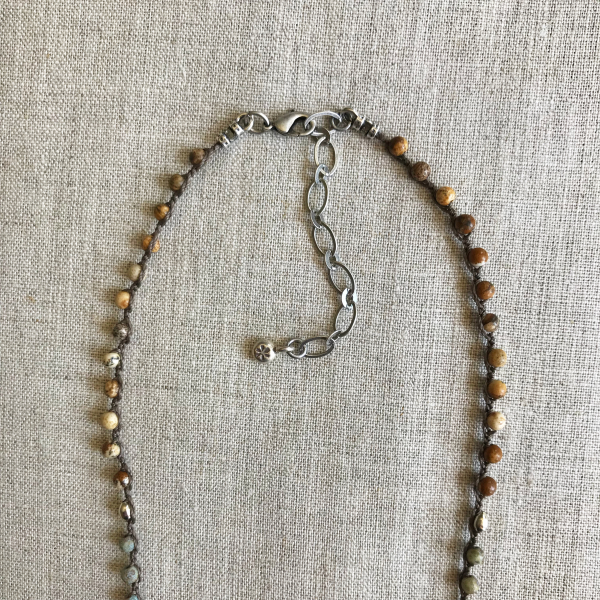 Thai Leaf 2.0 necklace detail